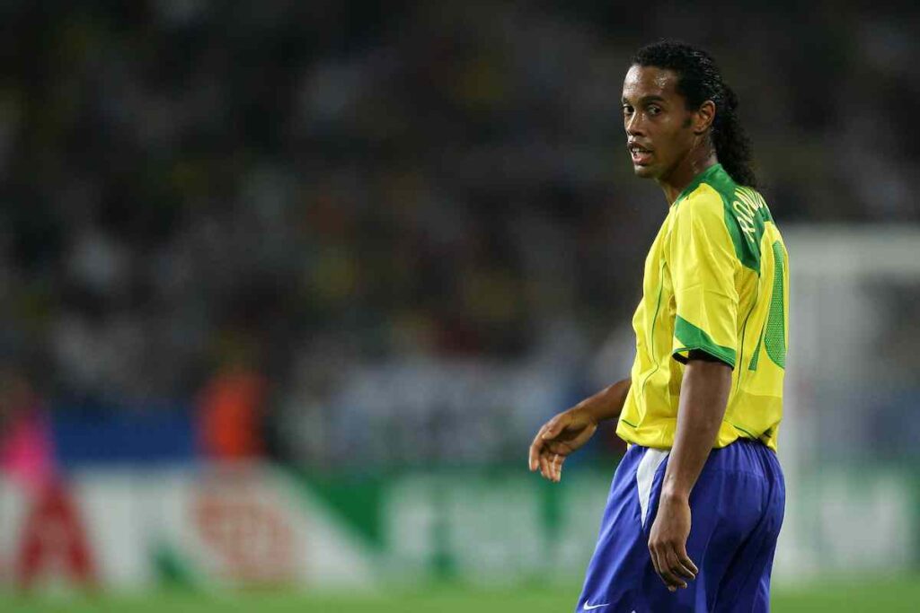 Ronaldinho con la maglia del Brasile