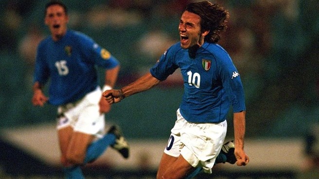 Andrea Pirlo trascina gli Azzurrini al loro quarto titolo europeo contro la Repubblica Ceca